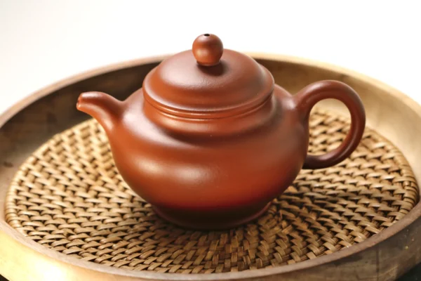 Konvička Yixing Zhuni Duo Zhi od Lu Weiping